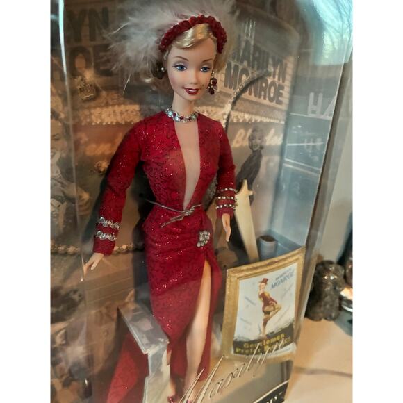 Barbie as Marilyn Monroe Gentlemen Prefer Blondes (Hollywood Legends Collection) - Picture 6 of 9